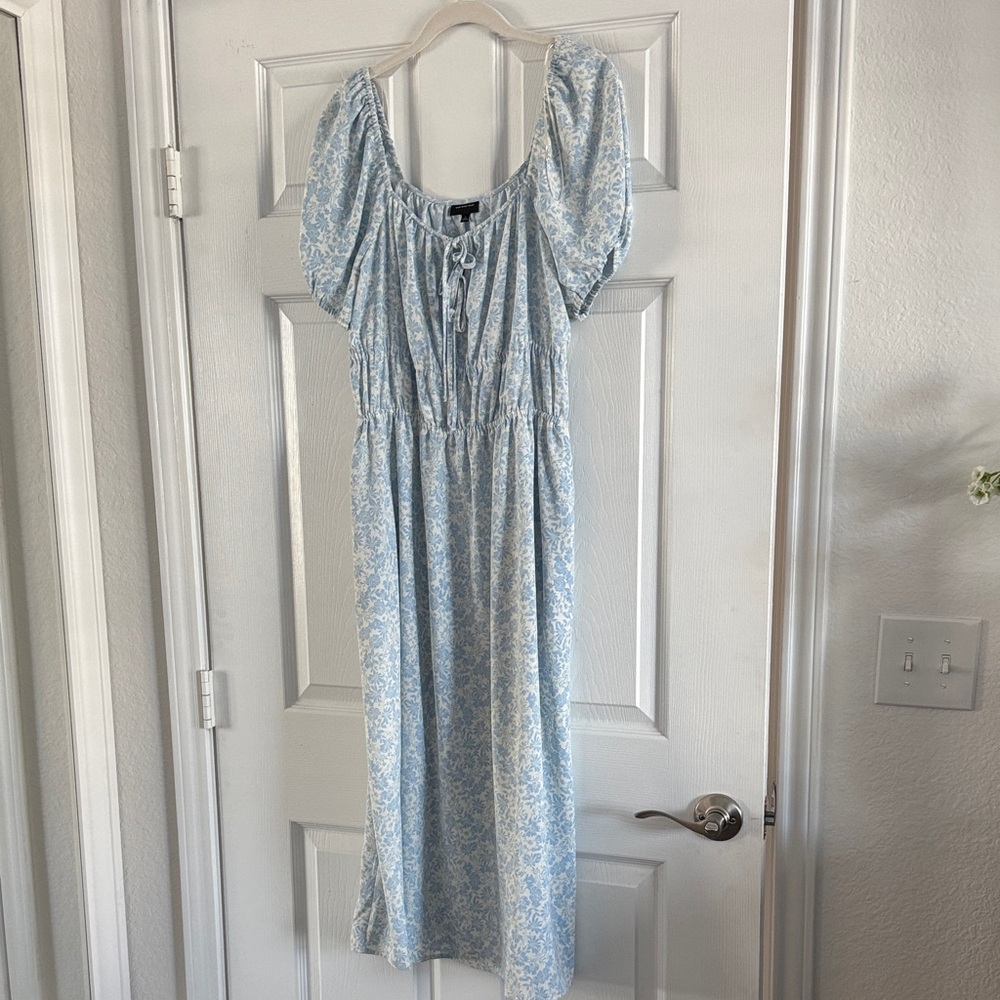 Who What Wear Blue Floral Midi Dress